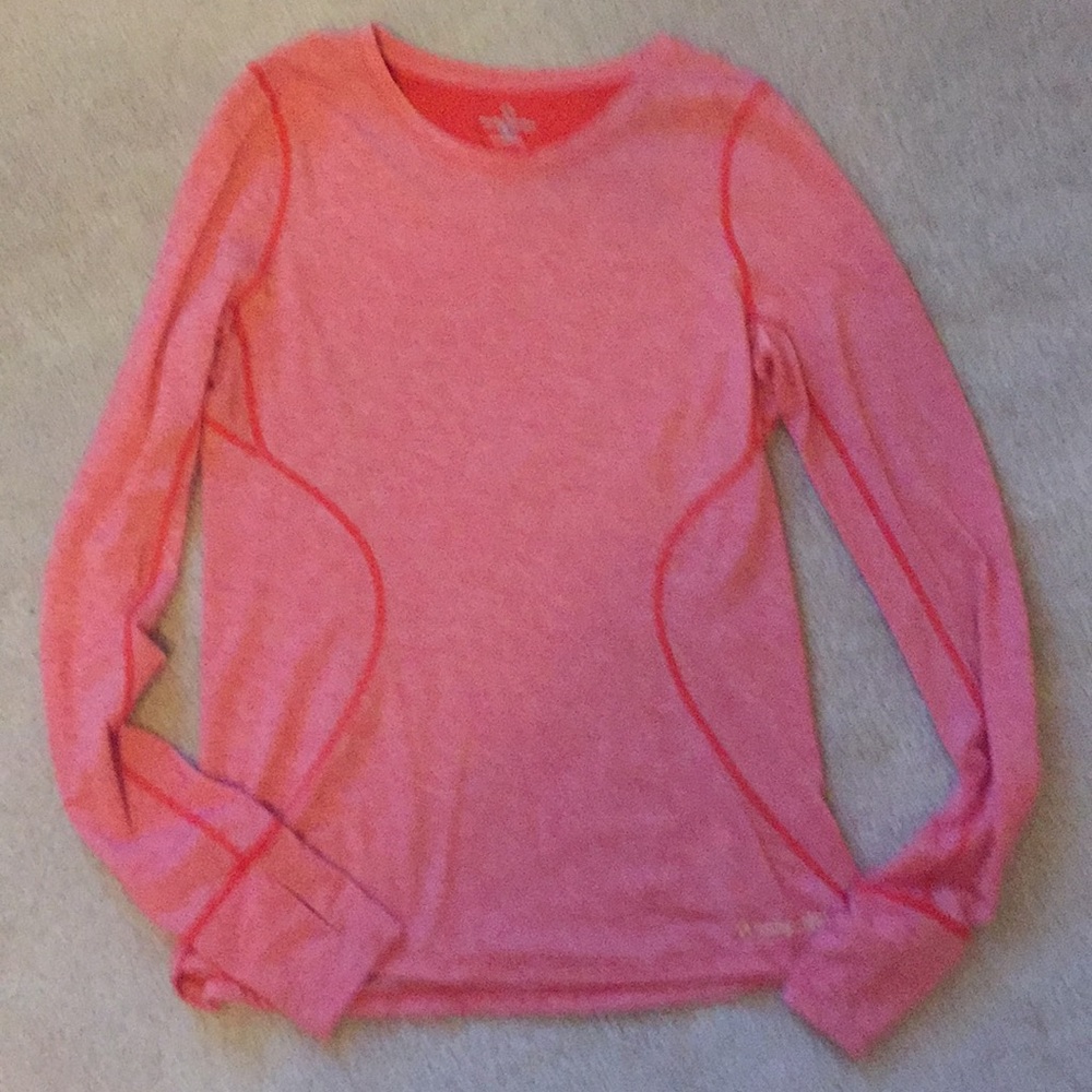 Long sleeved athleisure shirt from Moving Comfort.